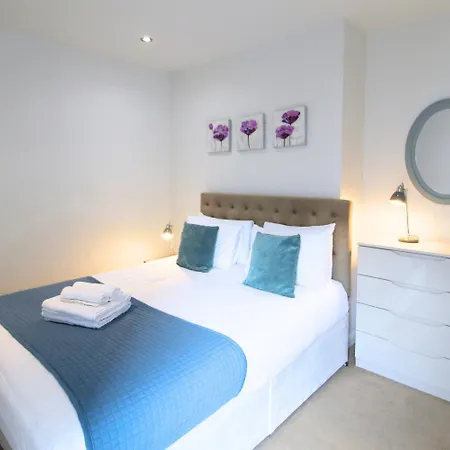 Tooley Street Apartments By Viridian Apartments-3